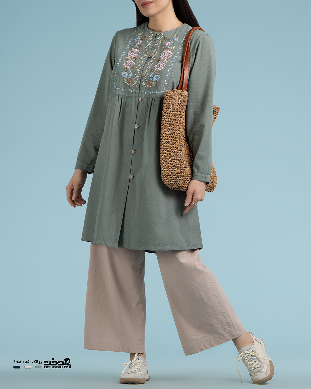 مانتو روناک